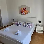 Pavla شقة