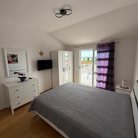 Pavla Apartment Orebic